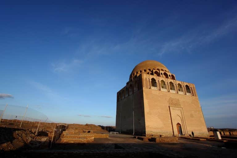 silk road, on a Turkmenistan tour